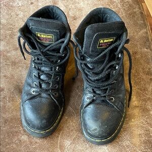 Dr. Martens Men's Black Industrial Steel Toed Work Boots. Good Condition. Sz 10.
